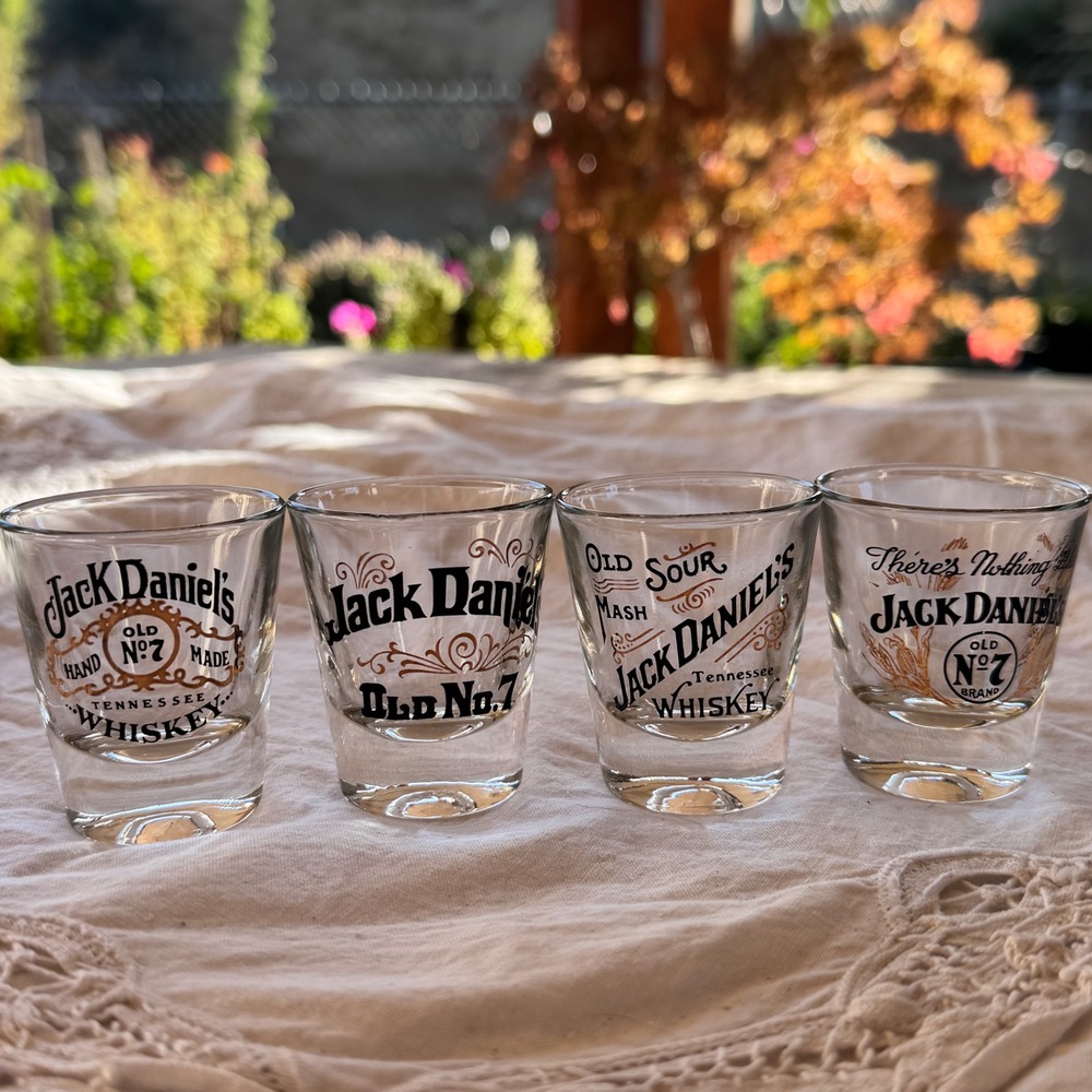 Vintage Jack Daniels Old No 7 Shot Glasses Set of 4 Whiskey Advertising